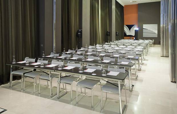 Salón Presentaciones Hotel ILUNION Aqua 3 Valencia