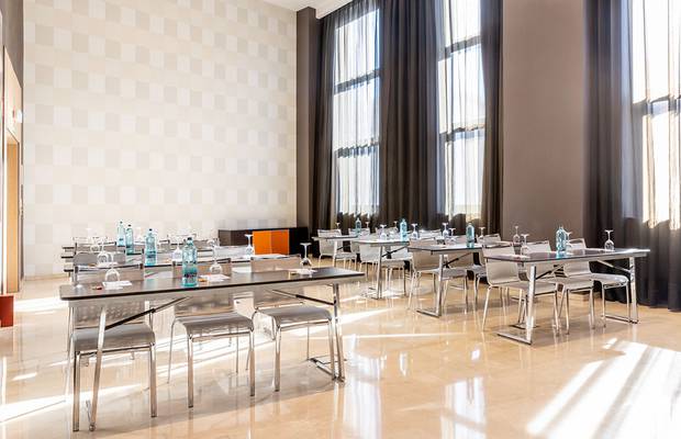 Salón Convenciones Hotel ILUNION Aqua 3 Valencia
